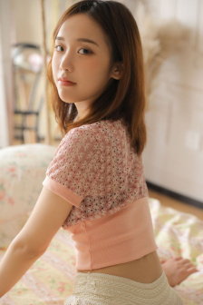 年轻的女教师2